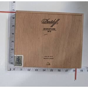 Empty Cigar box for Crafts Storage Purse Making Guitars Juggling Trinkets Herb